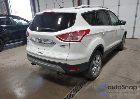 2015 Ford Escape Titanium z USA, uszkodzony, nr VIN 1FMCU9JX9FUB12732
